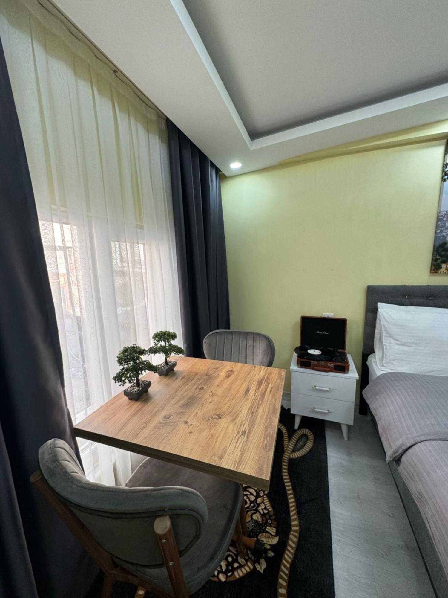 Ozer Hotel & Apartments Estambul Exterior foto